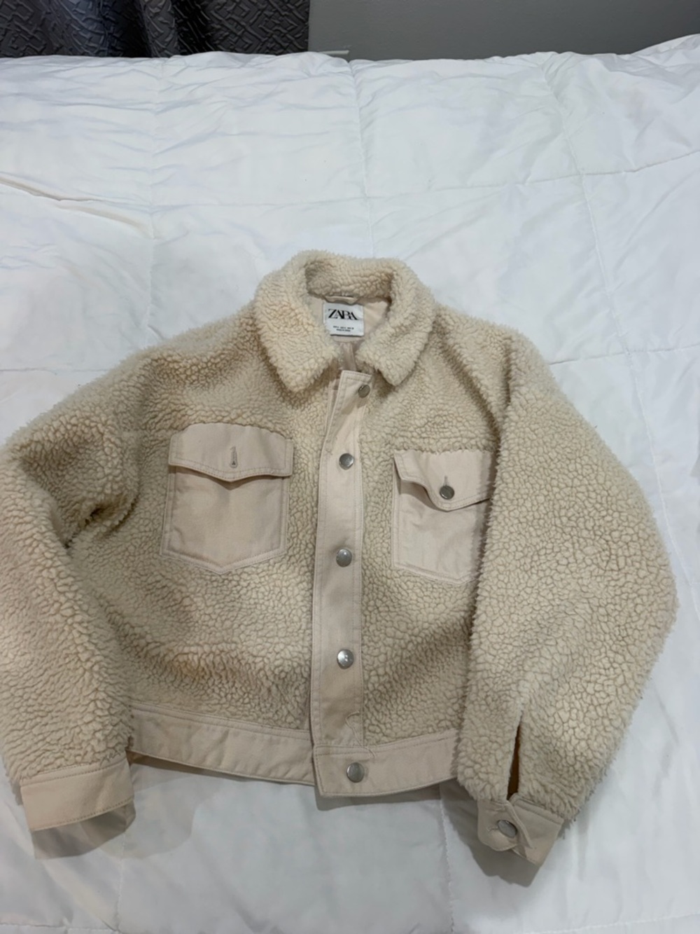 ZARA Cream Sherpa Button-Front Jacket